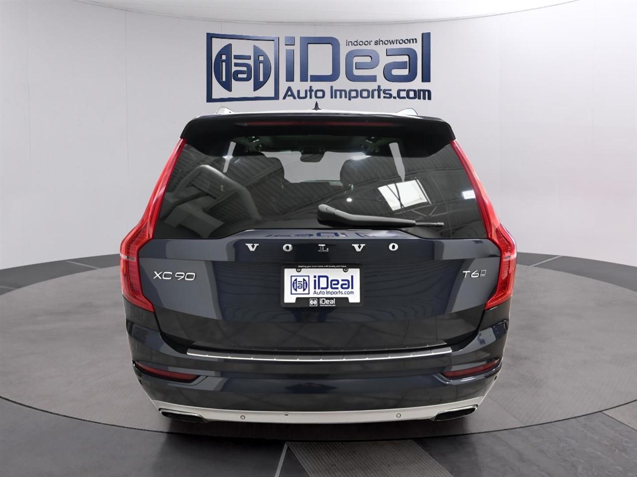 Volvo XC90  2017