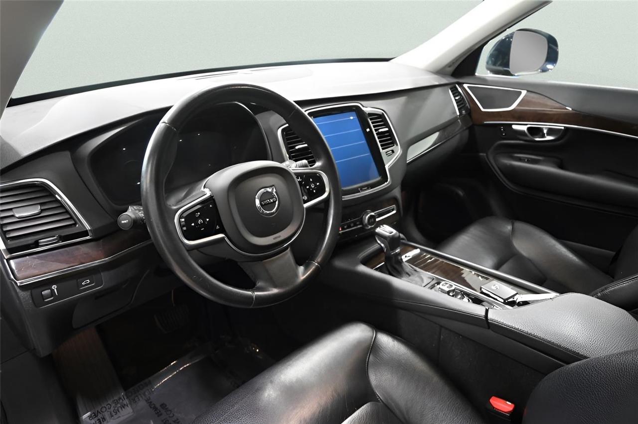 Volvo XC90  2017