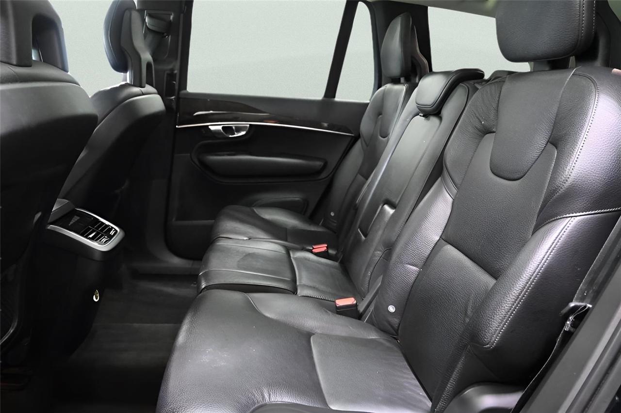 Volvo XC90  2017