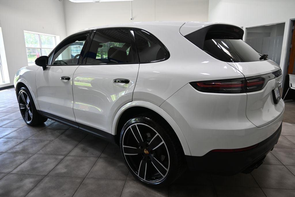 Porsche Cayenne  2019