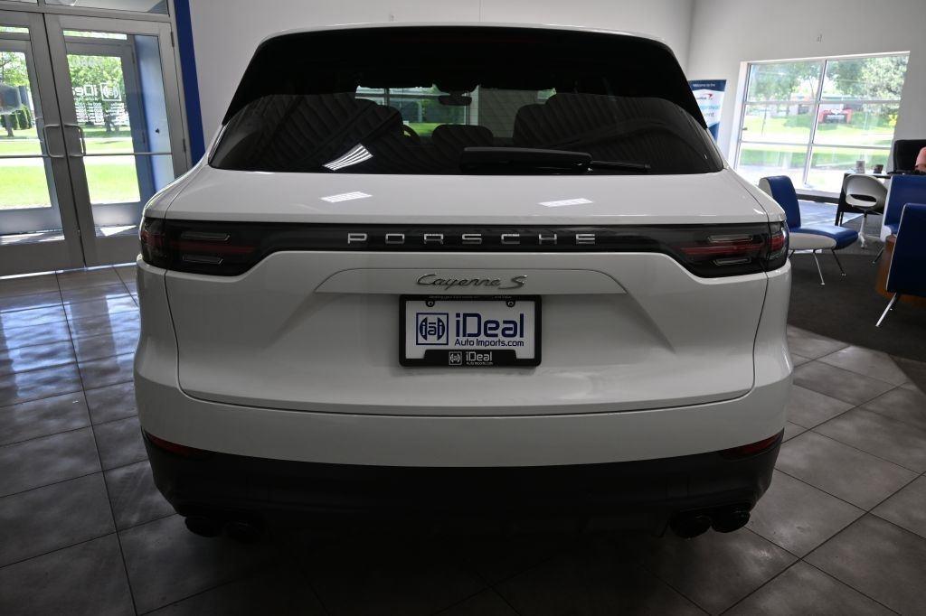 Porsche Cayenne  2019