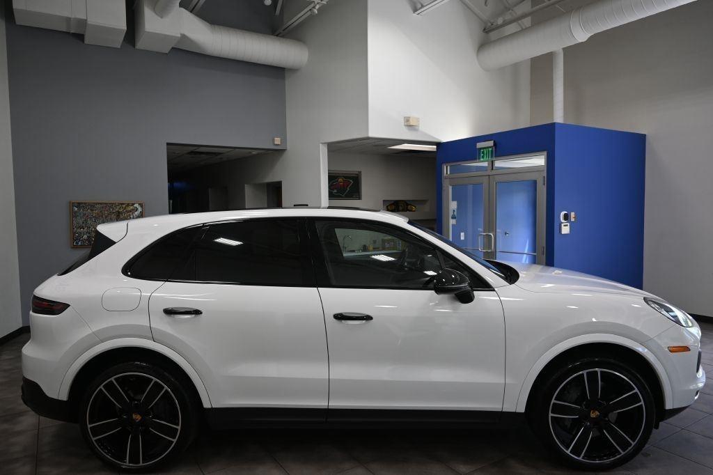 Porsche Cayenne  2019