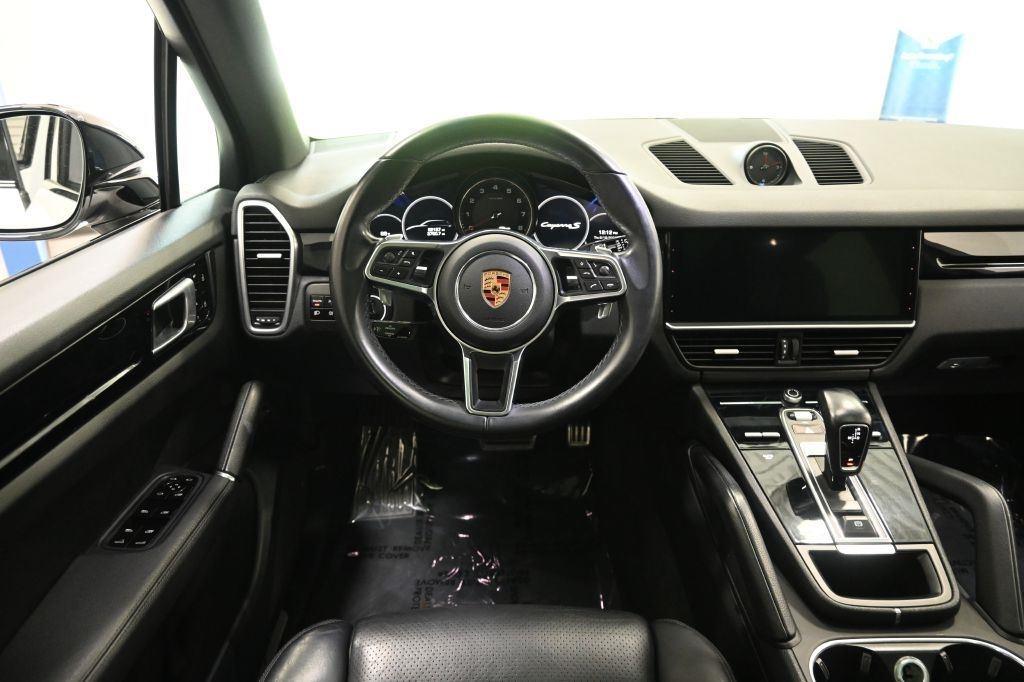 Porsche Cayenne  2019