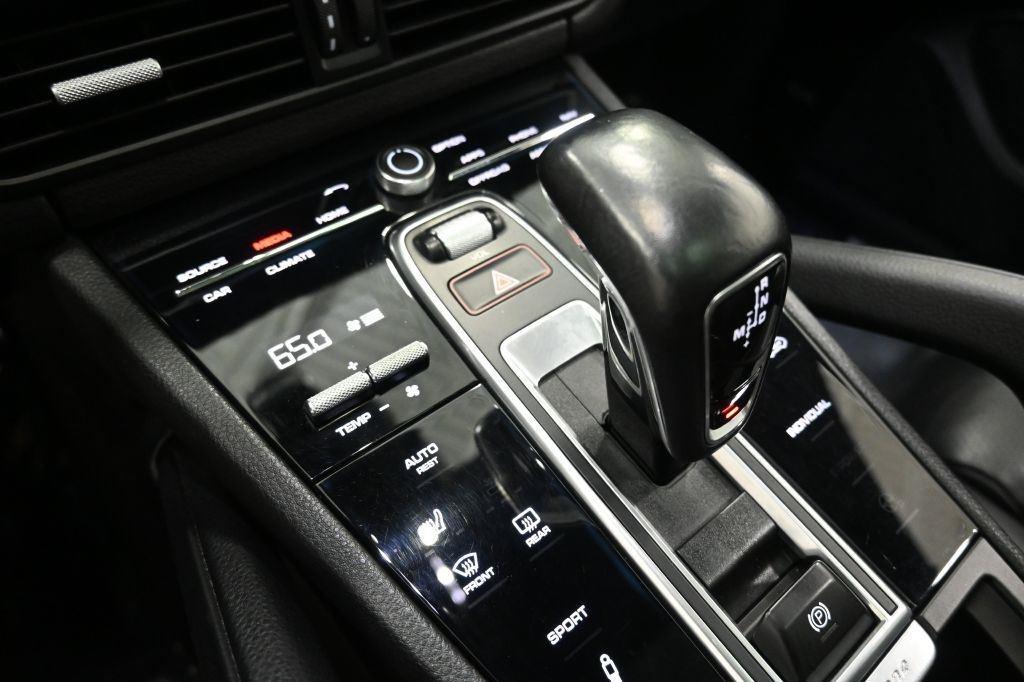 Porsche Cayenne  2019
