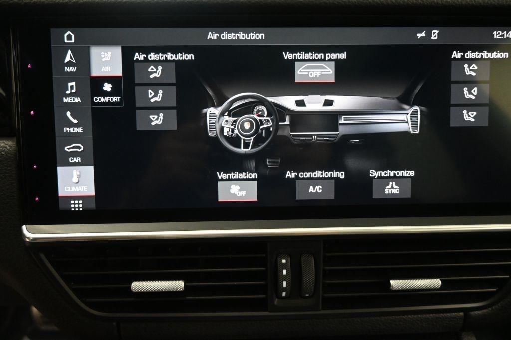 Porsche Cayenne  2019