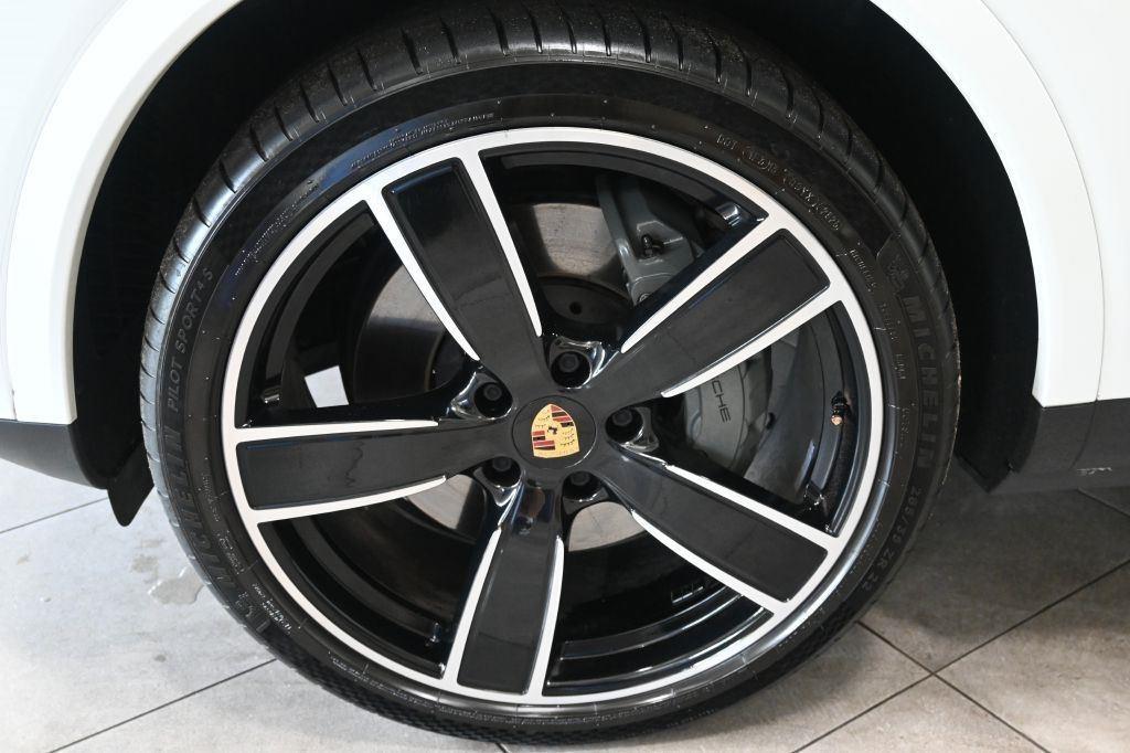 Porsche Cayenne  2019