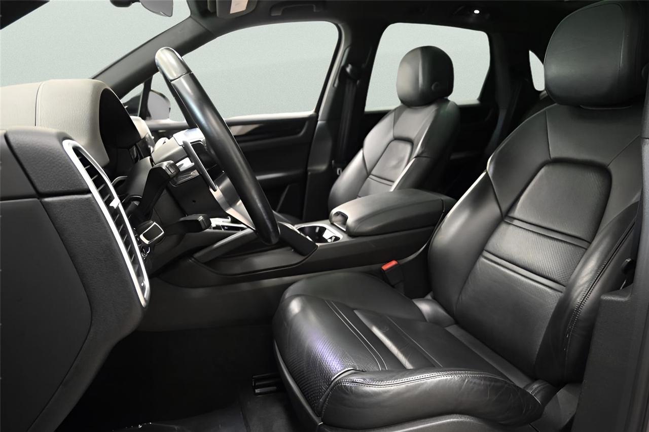 Porsche Cayenne  2019