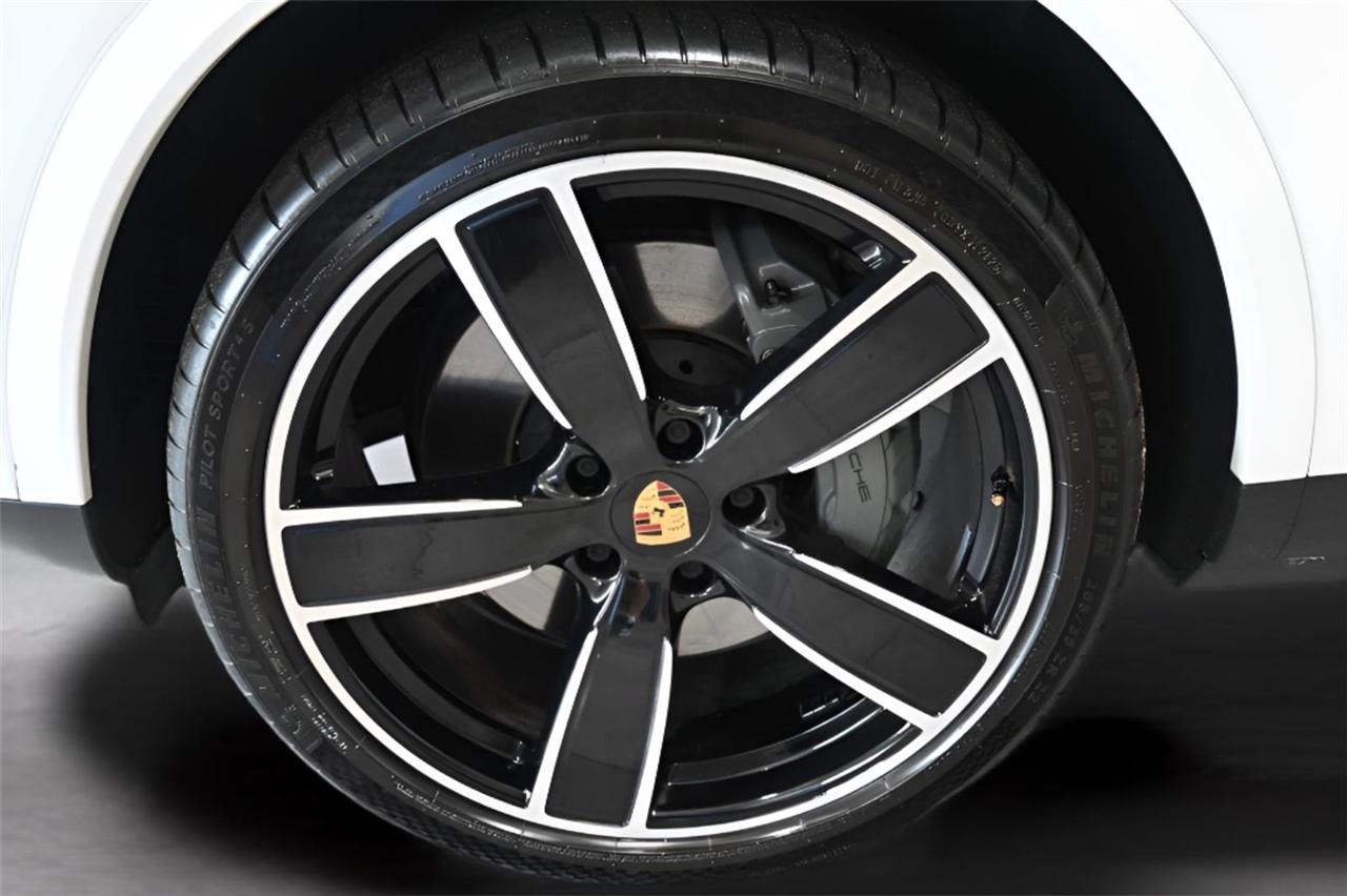 Porsche Cayenne  2019
