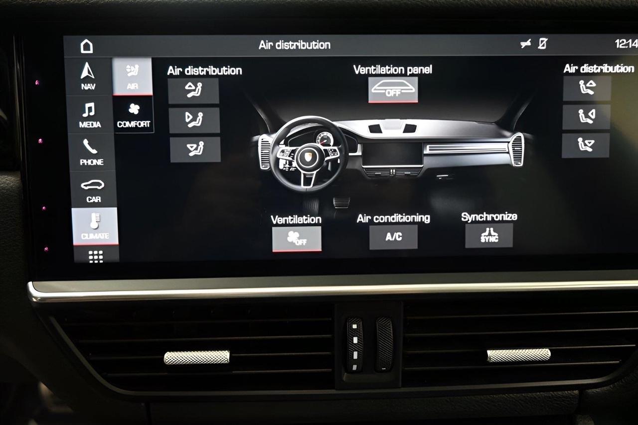 Porsche Cayenne  2019