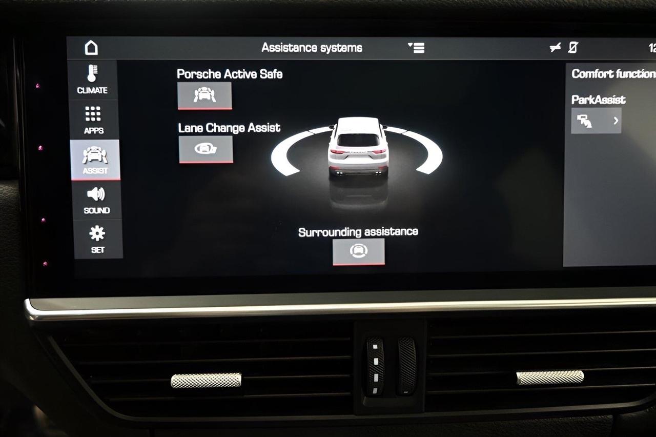 Porsche Cayenne  2019
