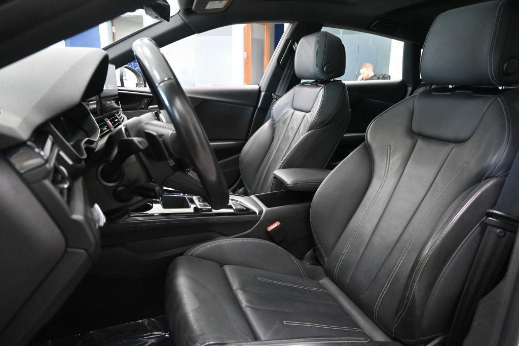 Audi A5  2021