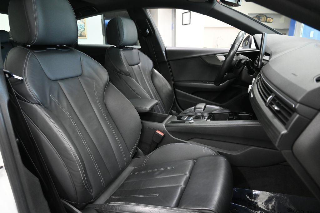 Audi A5  2021