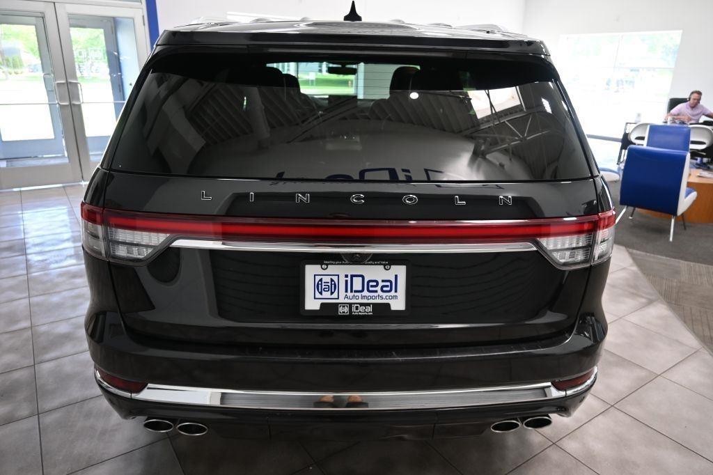 Lincoln Aviator  2021