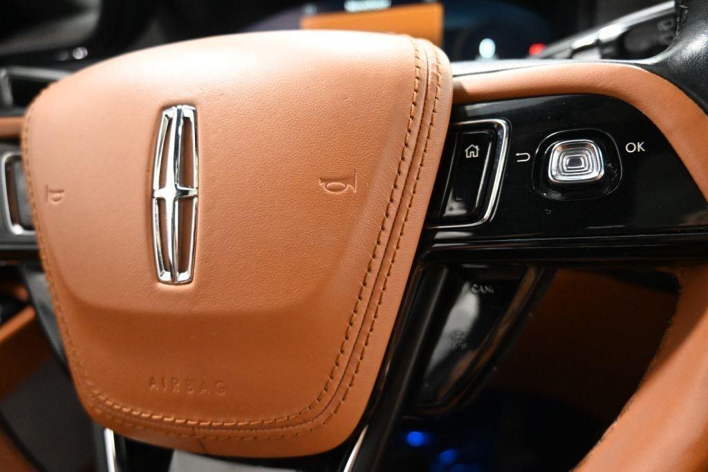 Lincoln Aviator  2021