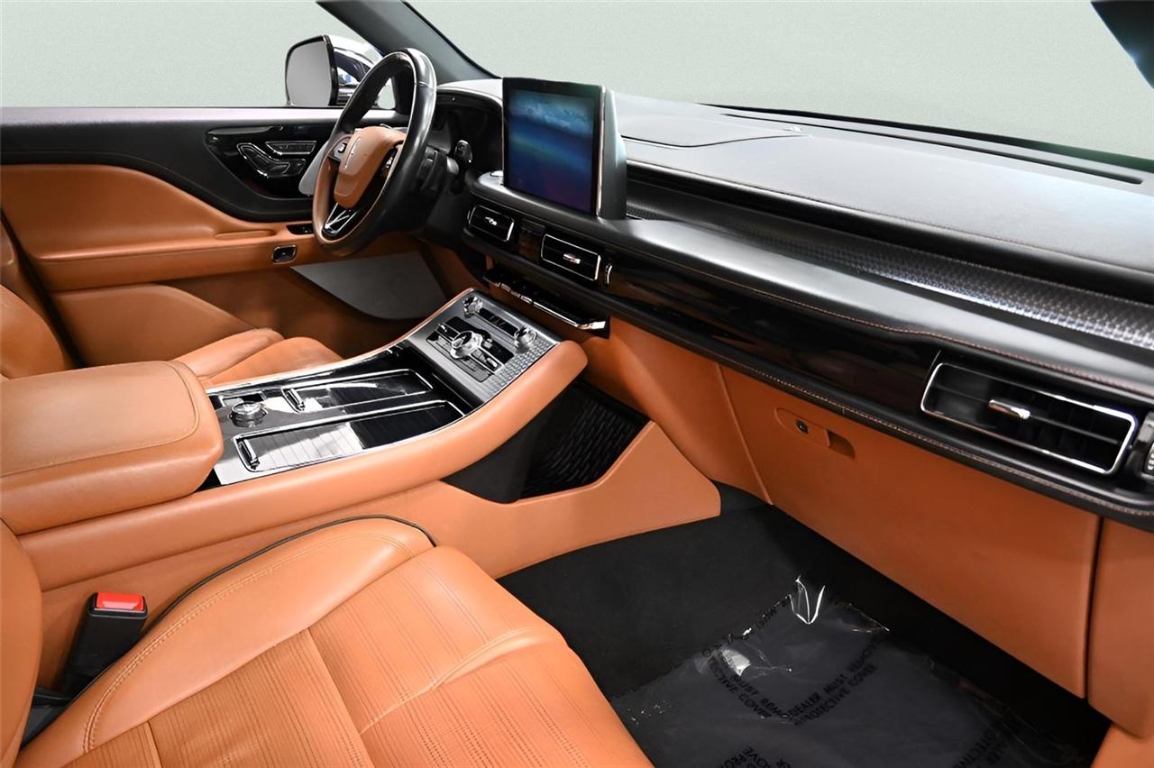 Lincoln Aviator  2021
