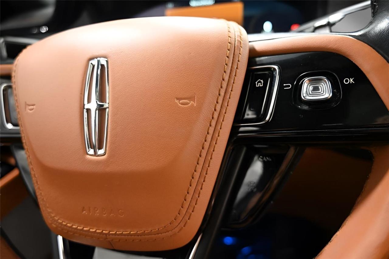 Lincoln Aviator  2021