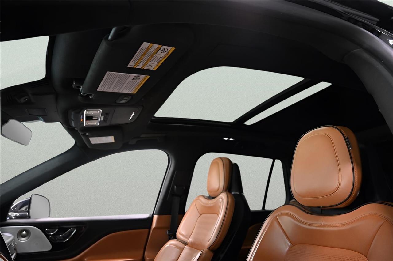 Lincoln Aviator  2021