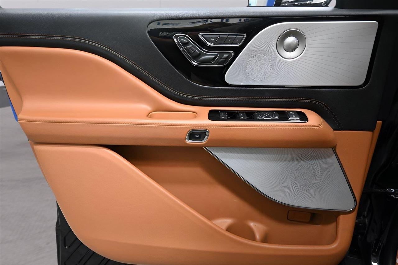 Lincoln Aviator  2021