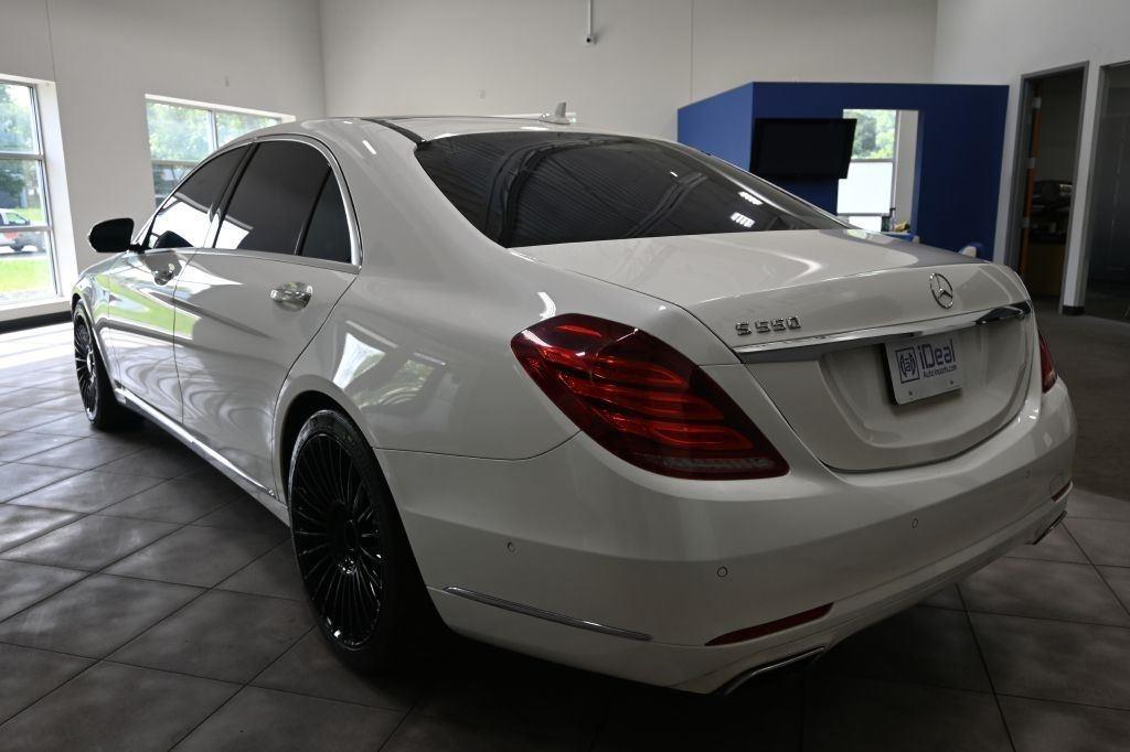 Mercedes-Benz S-Class S550 2015