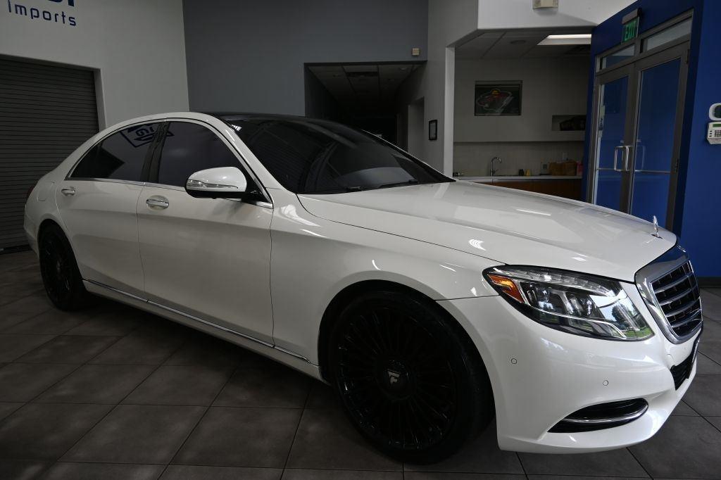 Mercedes-Benz S-Class S550 2015