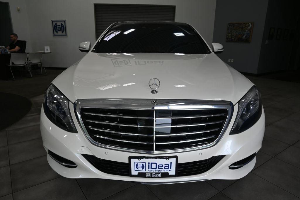 Mercedes-Benz S-Class S550 2015