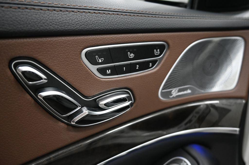 Mercedes-Benz S-Class S550 2015