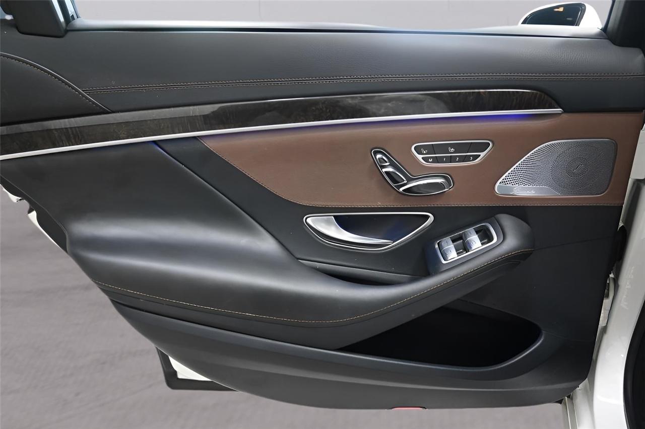 Mercedes-Benz S-Class  2015