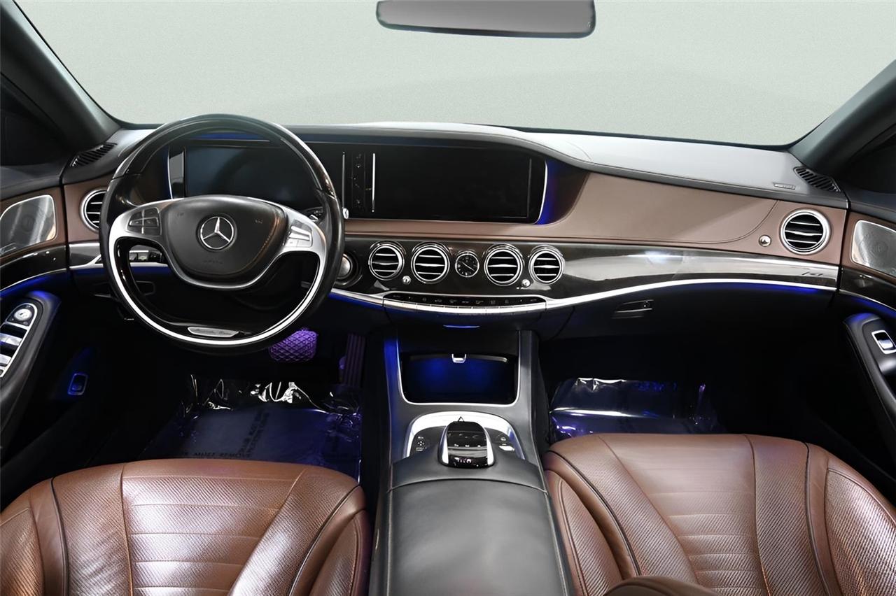 Mercedes-Benz S-Class  2015