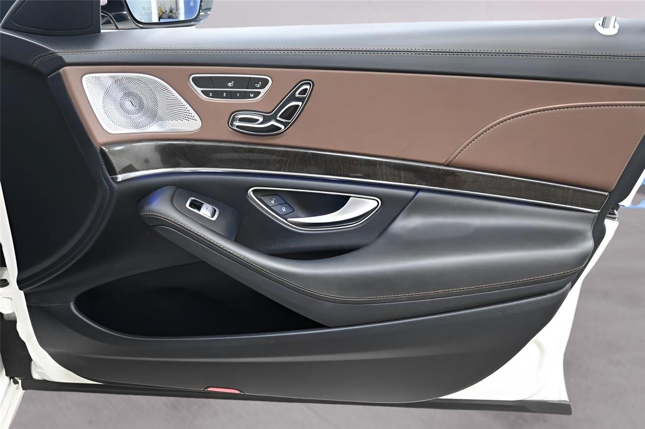 Mercedes-Benz S-Class  2015