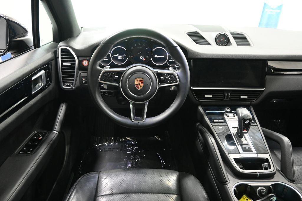 Porsche Cayenne  2019