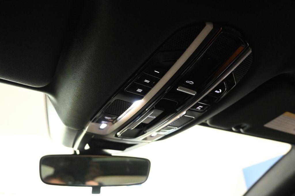 Porsche Cayenne  2019