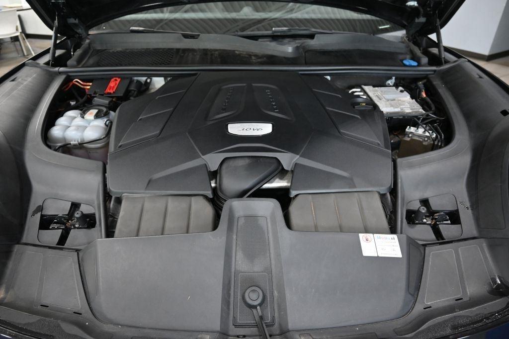 Porsche Cayenne  2019