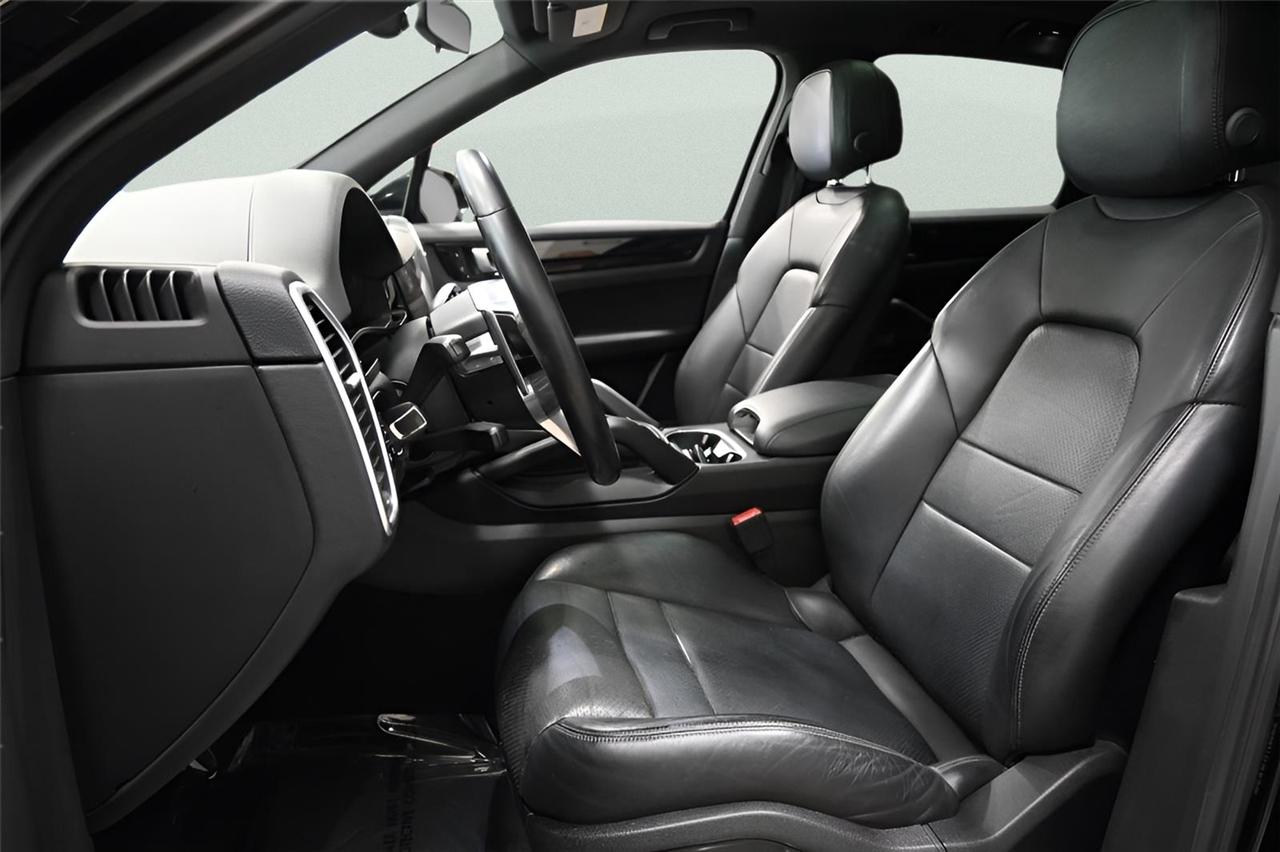 Porsche Cayenne  2019