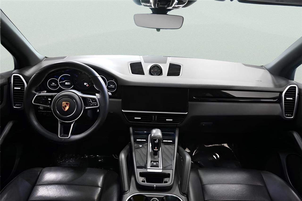 Porsche Cayenne  2019