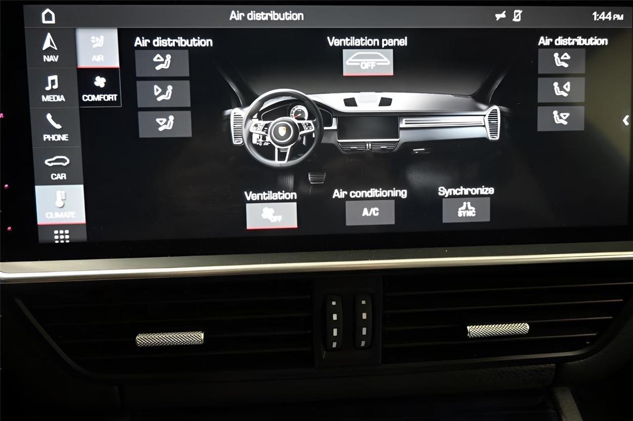Porsche Cayenne  2019