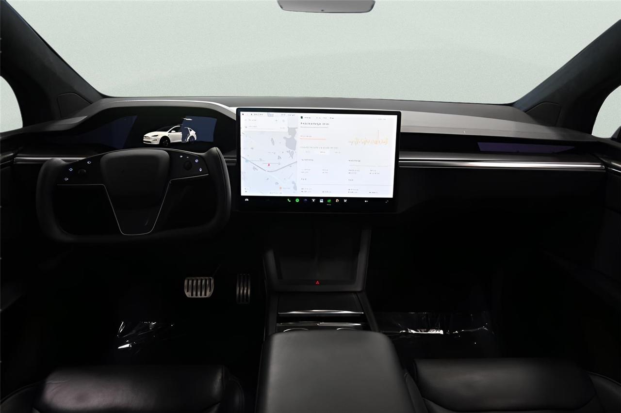 Tesla Model X  2022