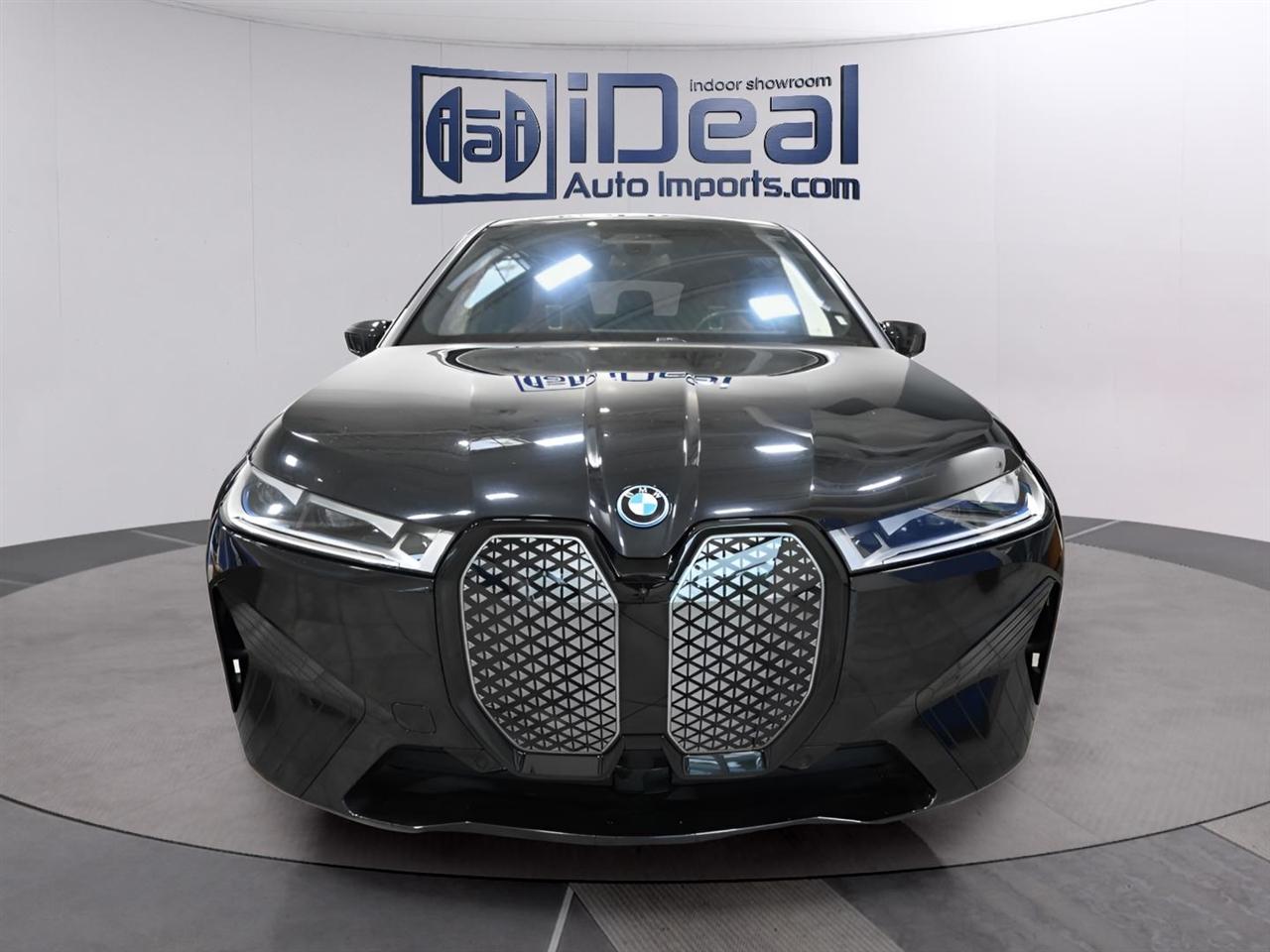 BMW iX  2024
