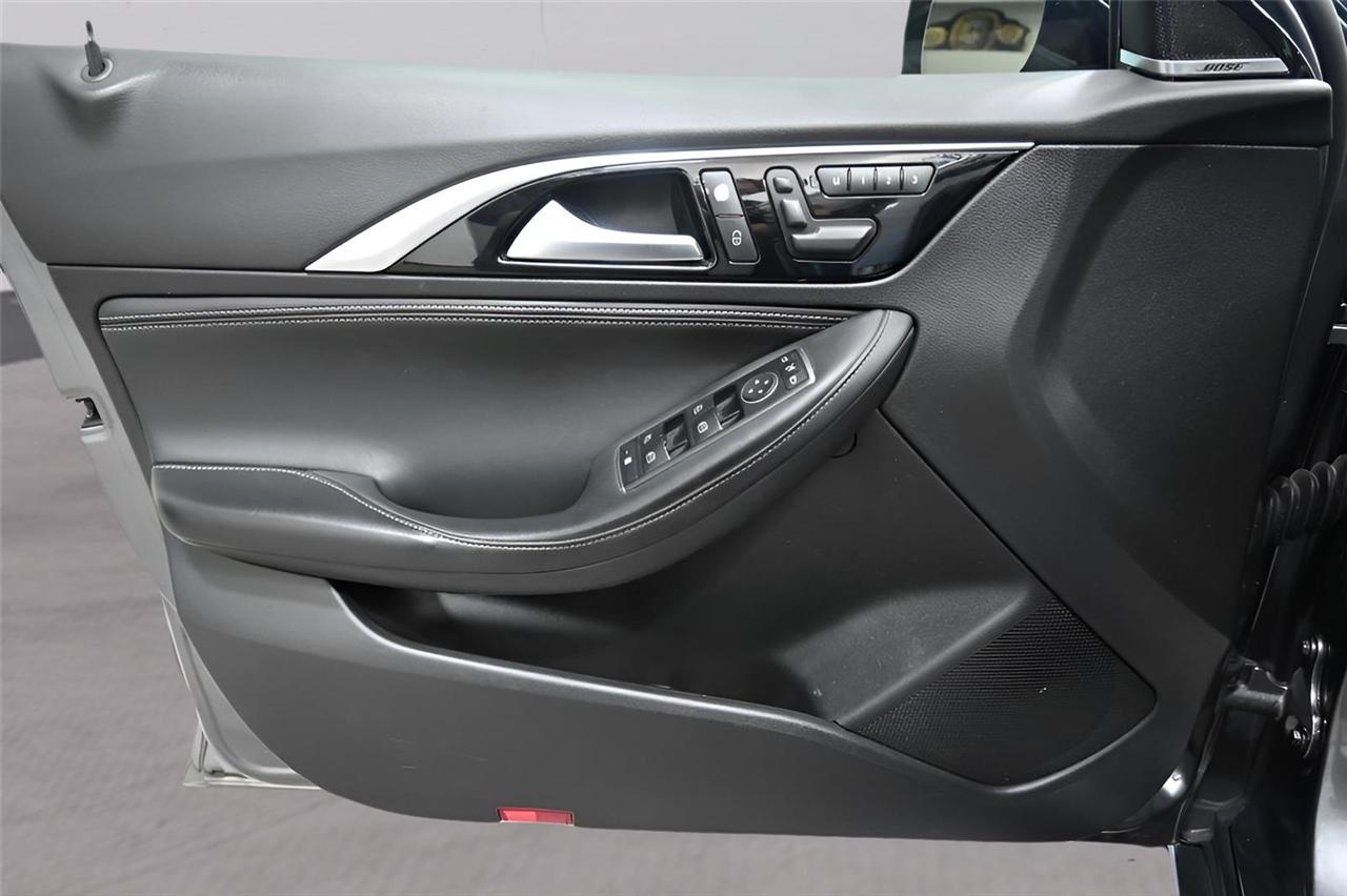 Infiniti QX30  2017