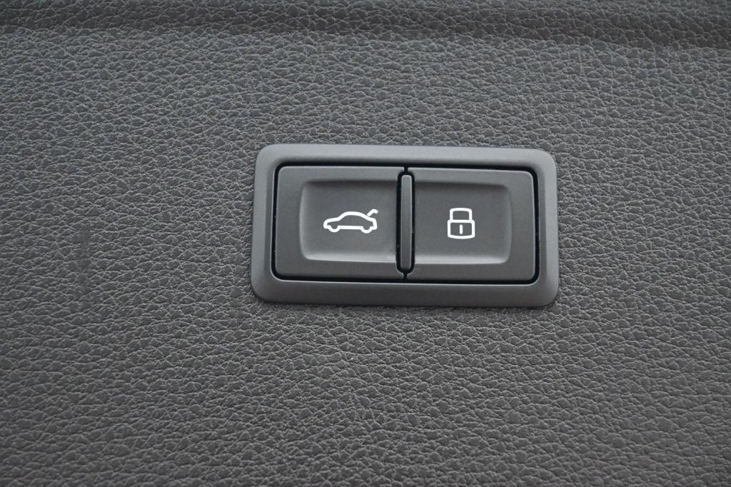 Audi SQ5 Premium 3.0 TFSI quattro 2022