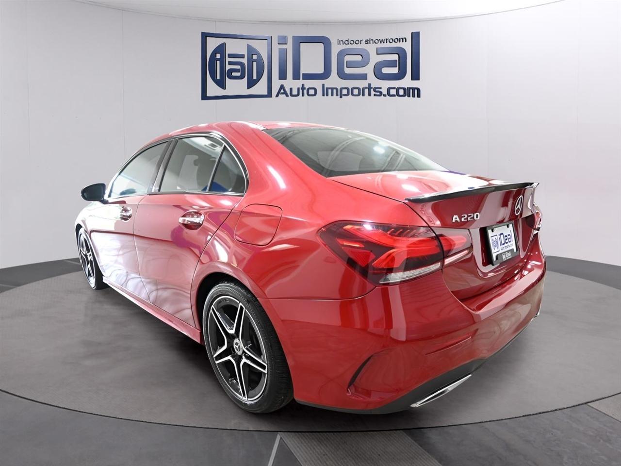 Mercedes-Benz A-Class A 220 4MATIC Sedan 2022