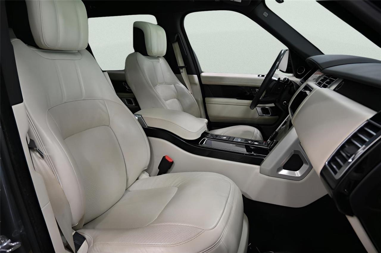 Land Rover Range Rover V8 Supercharged LWB 2019