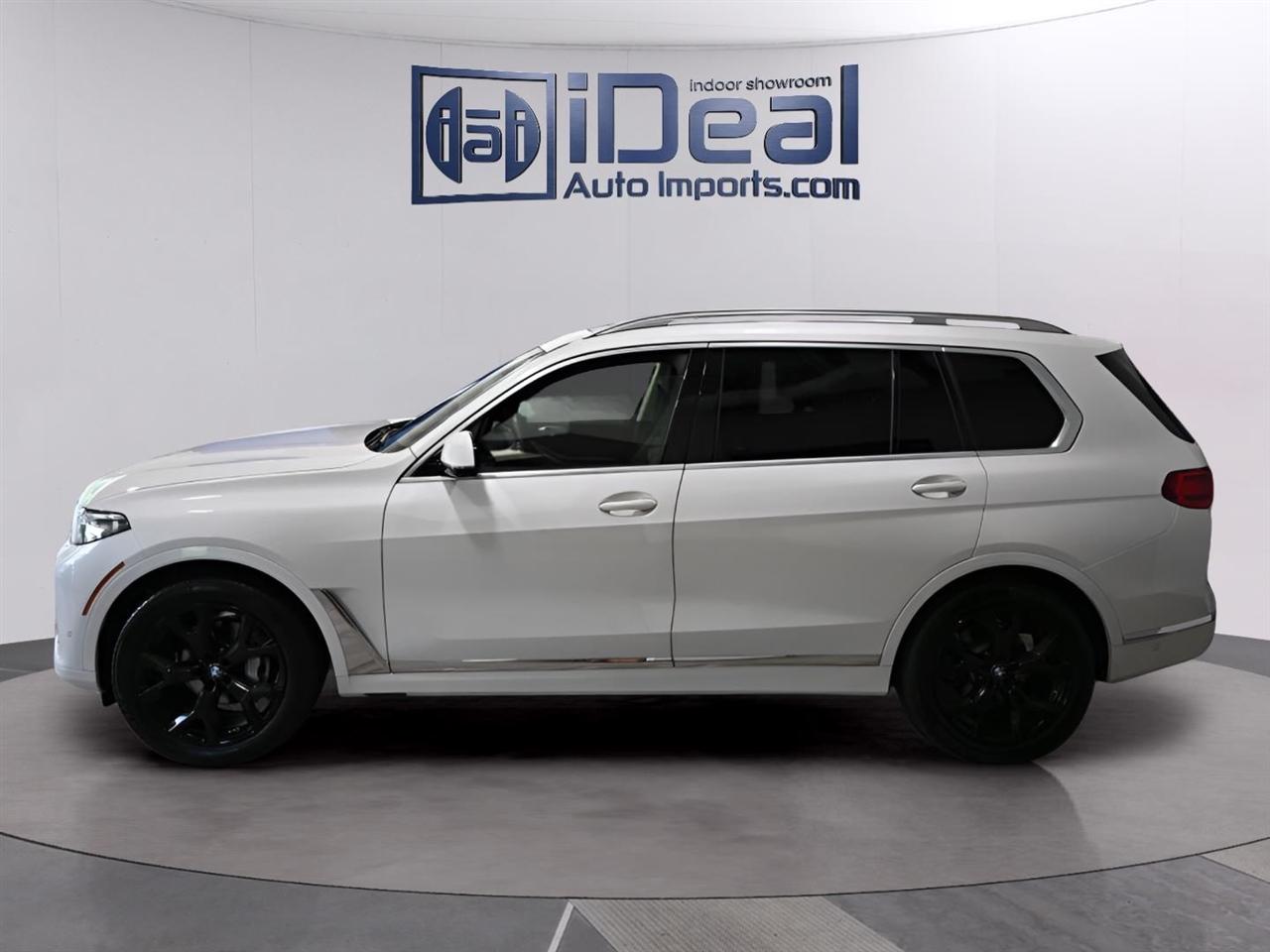 BMW X7 xDrive40i Sports Activity Vehicle 2021