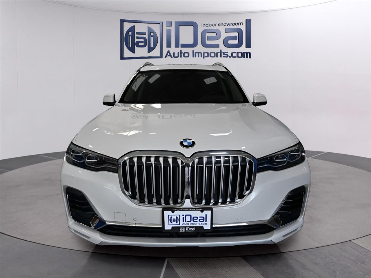 BMW X7 xDrive40i Sports Activity Vehicle 2021