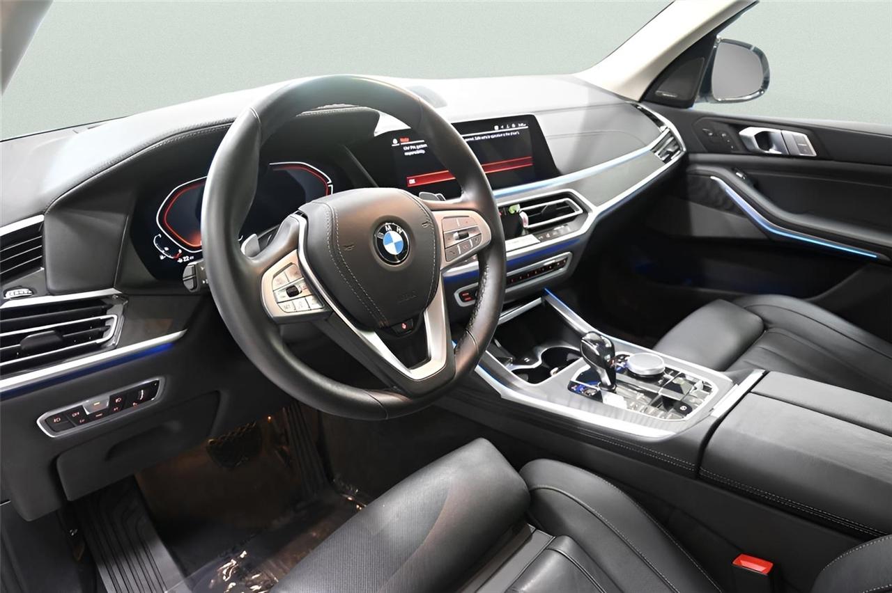BMW X7 xDrive40i Sports Activity Vehicle 2021