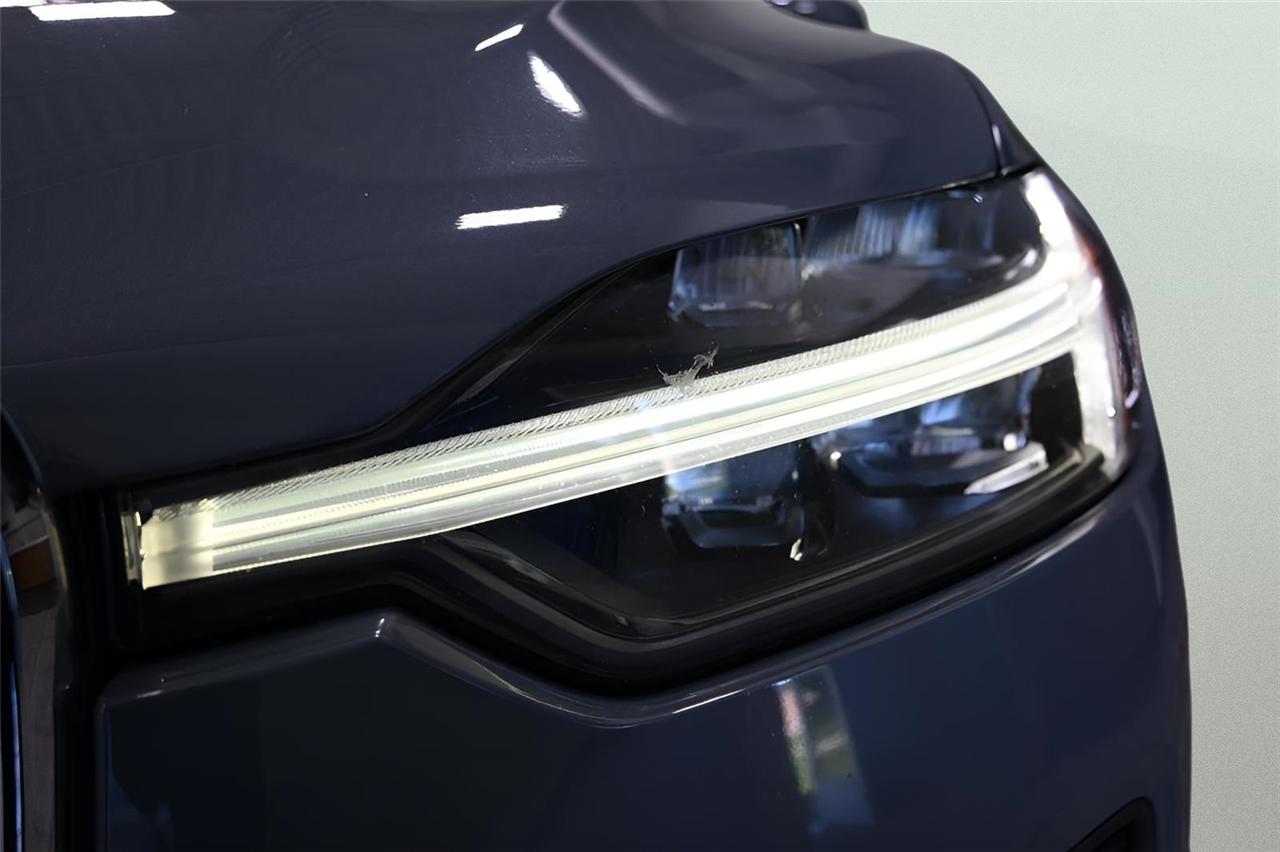 Volvo XC60 B5 AWD Momentum 2022