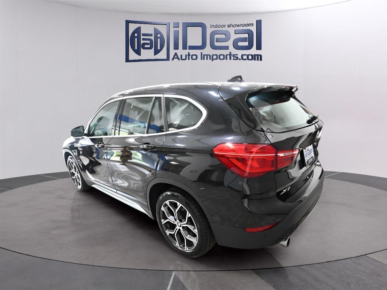 BMW X1 xDrive28i Sports Activity Vehicle 2021