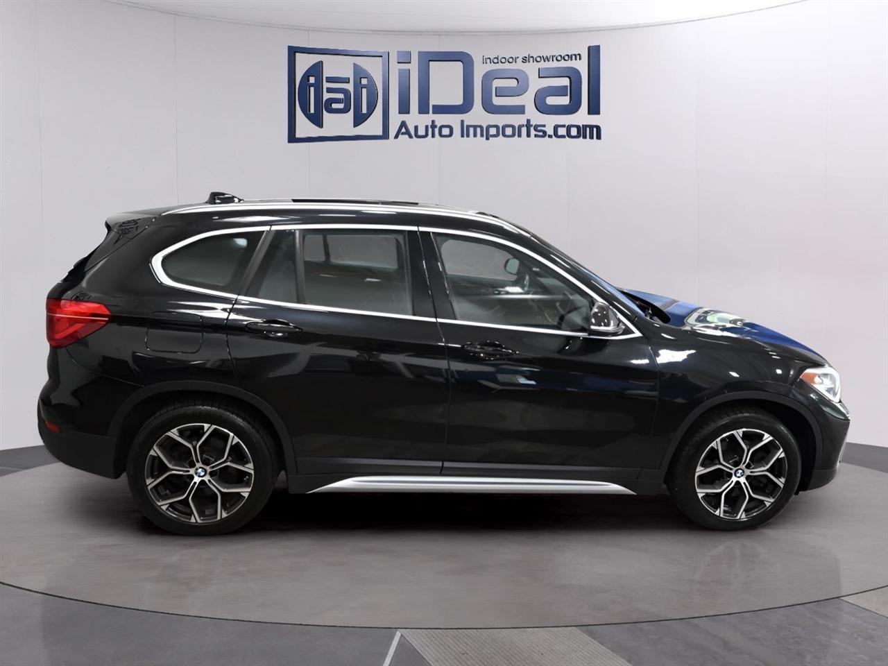 BMW X1 xDrive28i Sports Activity Vehicle 2021