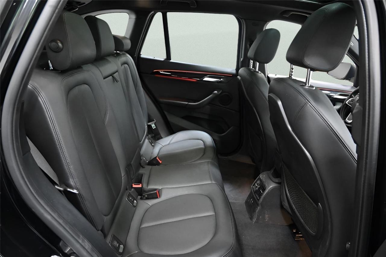 BMW X1 xDrive28i Sports Activity Vehicle 2021