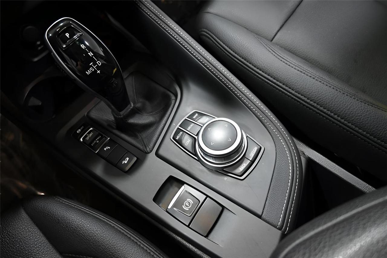 BMW X1 xDrive28i Sports Activity Vehicle 2021
