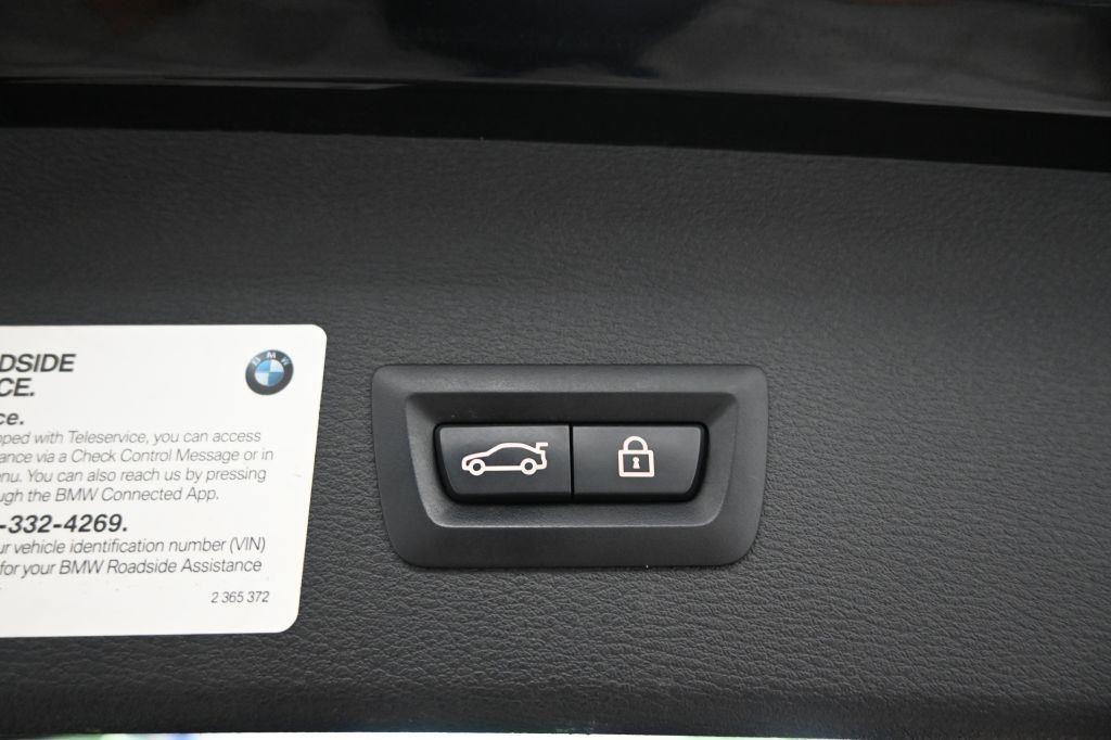 BMW X1 xDrive28i Sports Activity Vehicle 2021